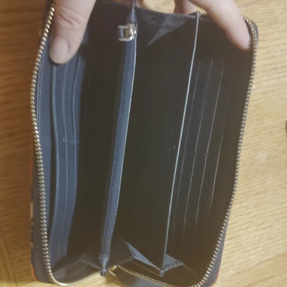 kate spade Orange Butterfly Wallet - Picture 4 of 11